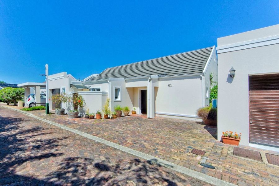 3 Bedroom Property for Sale in Hunter Village Western Cape